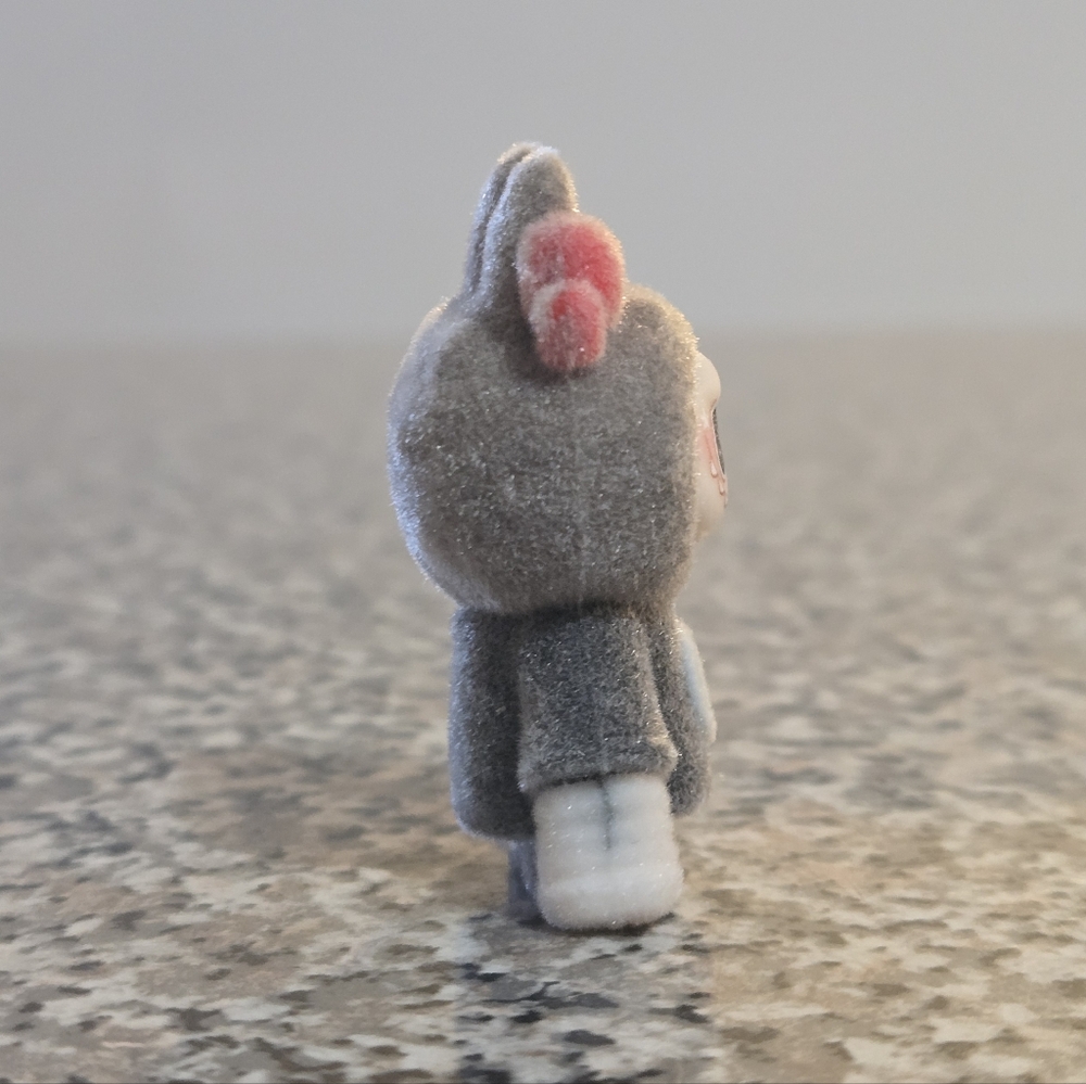 Cute Fuzzy Mini Gray and Red Labubu Figurine - Picture 5 of 6